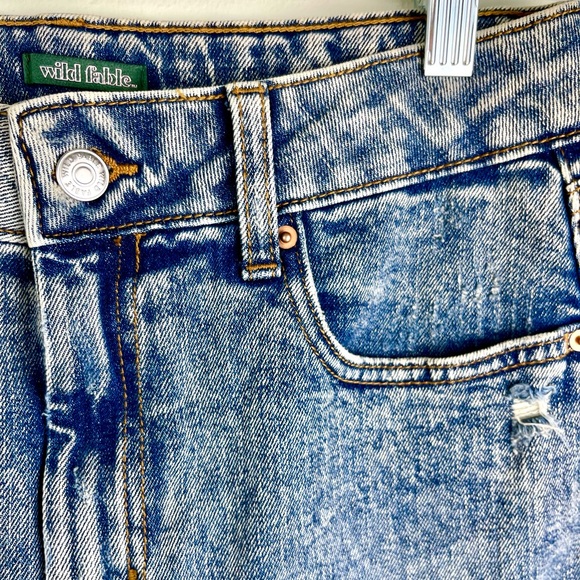 Denim Mini Skirt NWOT, Distressed, Acid Wash, Size 8 - Picture 4 of 12